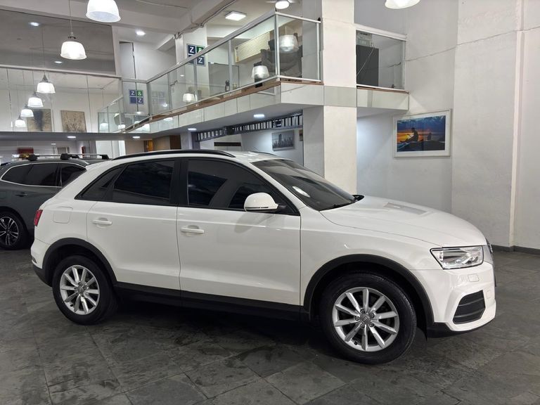 Audi Q3 1.4 TFSI/TFSI Flex S-tronic 5p