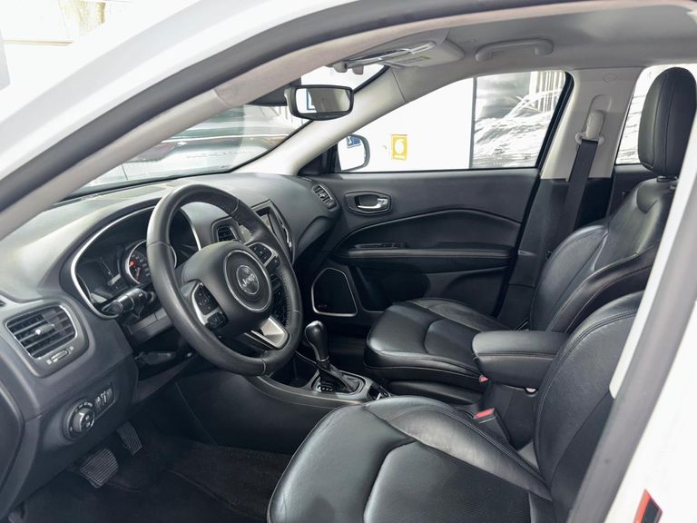 Jeep COMPASS LONGITUDE 2.0 4x2 Flex 16V Aut.
