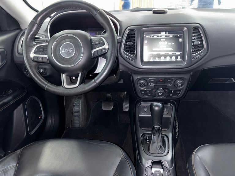 Jeep COMPASS LONGITUDE 2.0 4x2 Flex 16V Aut.