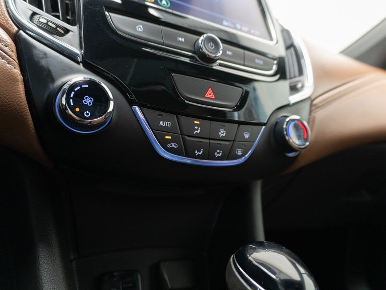 Chevrolet CRUZE Sport Premier 1.4 16V TB Flex Aut.