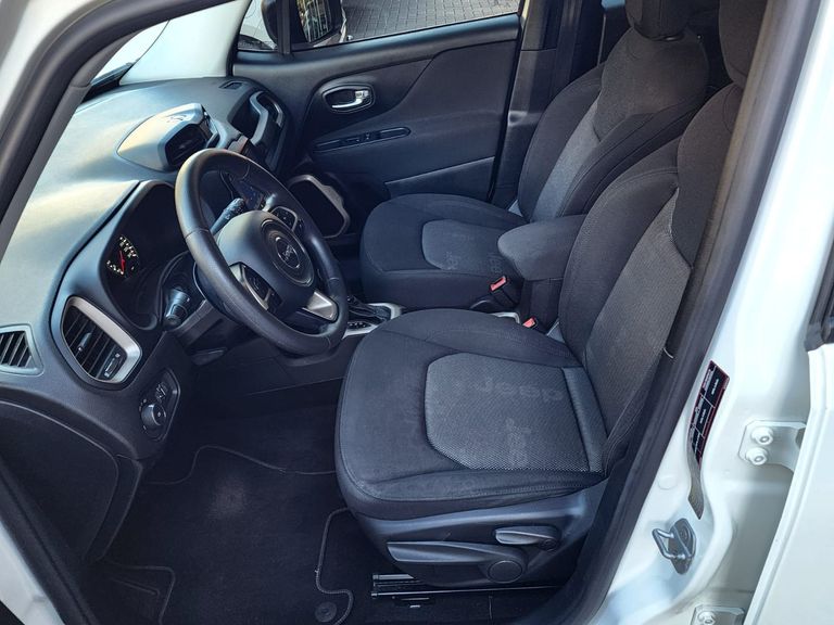 Jeep Renegade Sport 1.8 4x2 Flex 16V Aut.