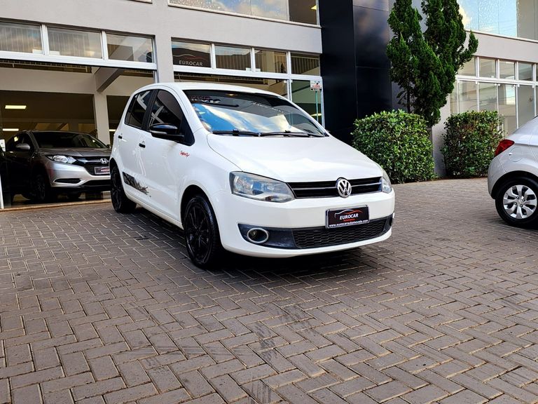 VolksWagen Fox Rock in Rio 1.6 Mi Total Flex 8V 5p