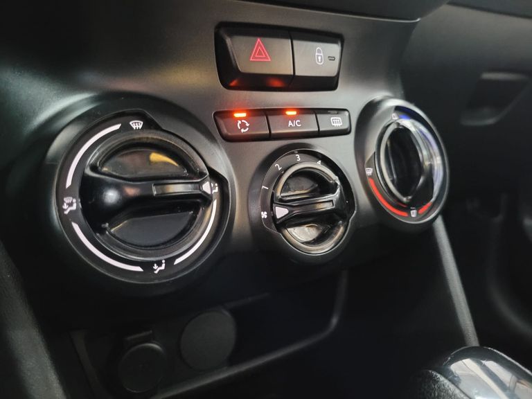 Peugeot 208 Active Pack 1.6 Flex 16V 5p Aut.