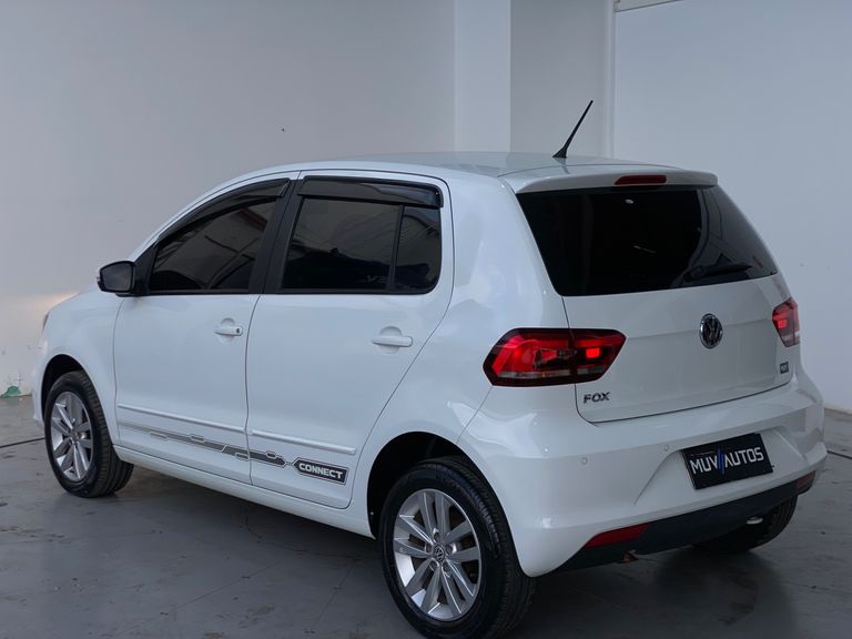 VolksWagen Fox Connect 1.6 Flex 8V 5p