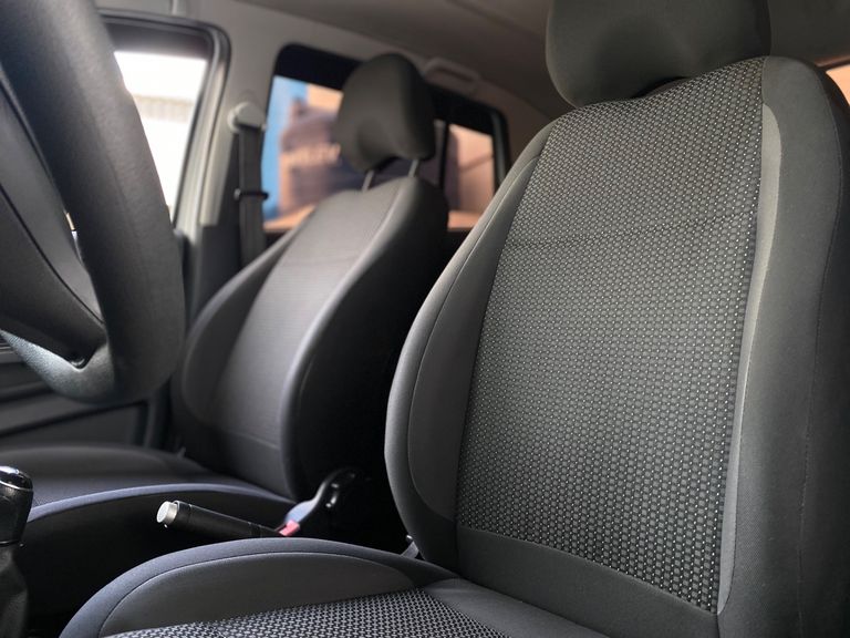 VolksWagen Fox Connect 1.6 Flex 8V 5p