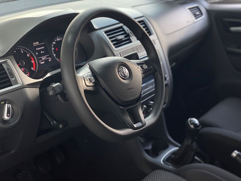 VolksWagen Fox Connect 1.6 Flex 8V 5p