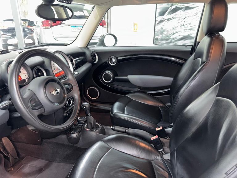Mini COOPER 1.6 Aut.