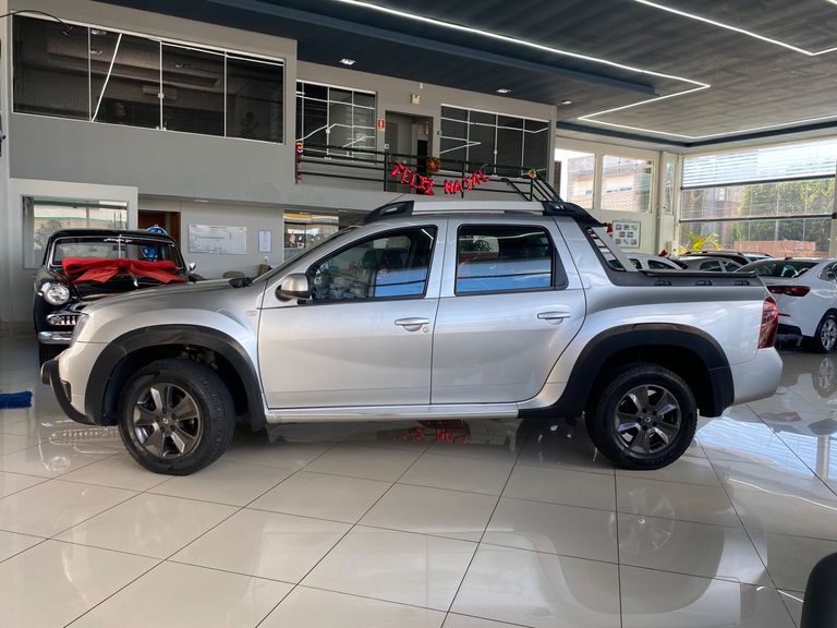 Renault DUSTER OROCH Dyna. 2.0 Flex 16V Mec.