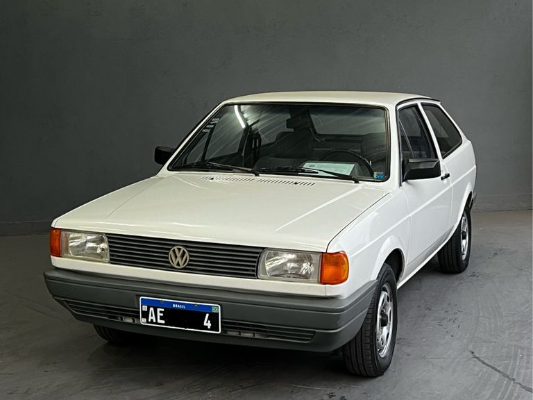 VolksWagen Gol 1000 (modelo antigo)