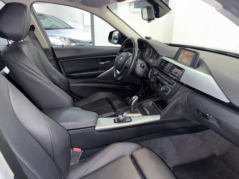 BMW 320iA 2.0 Turbo/ActiveFlex 16V/GP  4p