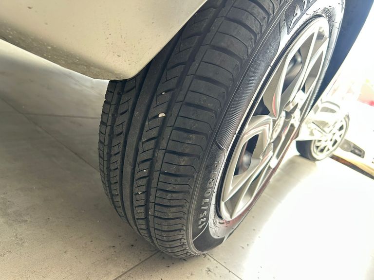 Ford Ka 1.0 SE/SE Plus TiVCT Flex 5p