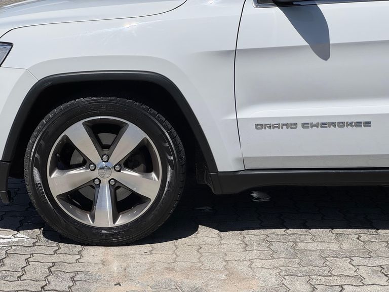 Jeep Cherokee Limited 3.2 4x4 V6 Aut.