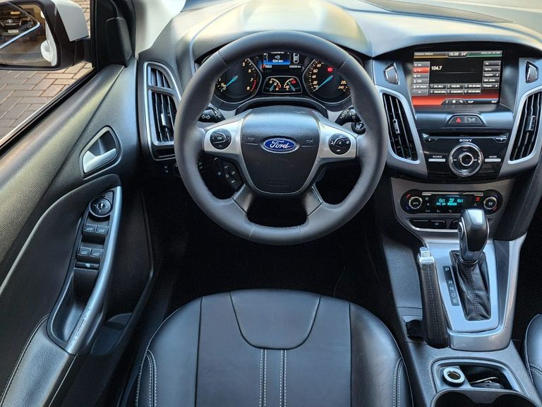 Ford Focus TITA/TITA Plus 2.0  Flex 5p Aut.