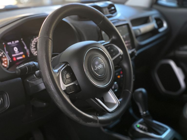 Jeep Renegade1.8 4x2 Flex 16V Aut.