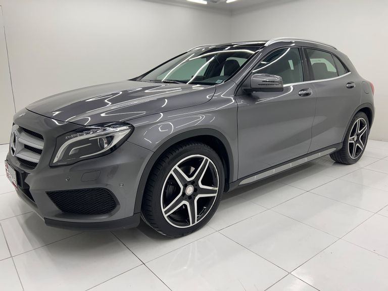 Mercedes GLA 250 Sport 2.0 TB 16V 4x4 211cv Aut.