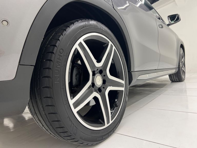 Mercedes GLA 250 Sport 2.0 TB 16V 4x4 211cv Aut.