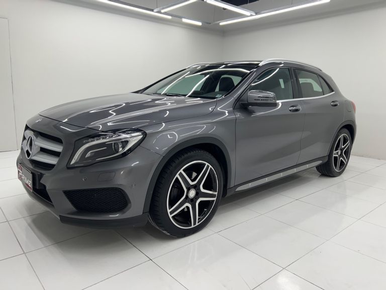 Mercedes GLA 250 Sport 2.0 TB 16V 4x4 211cv Aut.