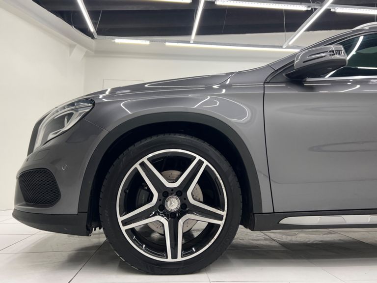 Mercedes GLA 250 Sport 2.0 TB 16V 4x4 211cv Aut.