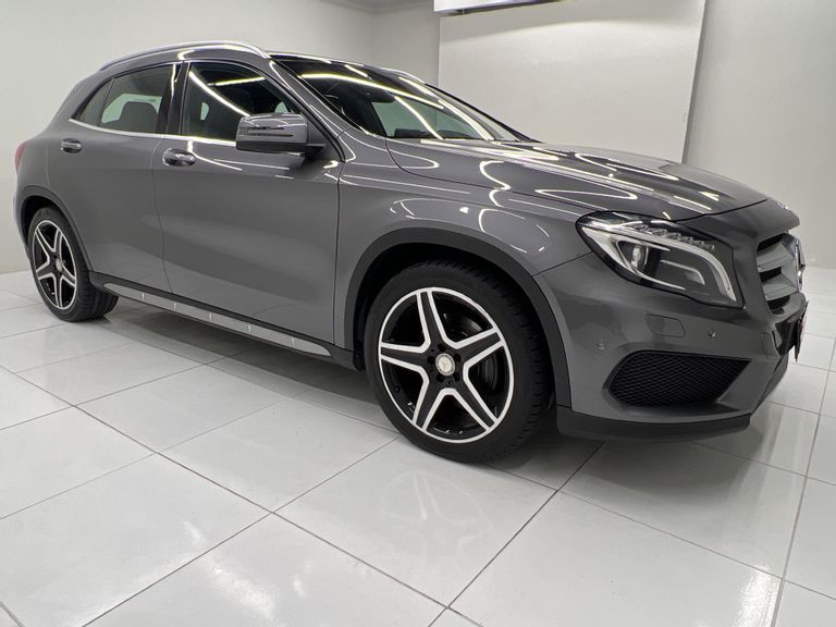 Mercedes GLA 250 Sport 2.0 TB 16V 4x4 211cv Aut.