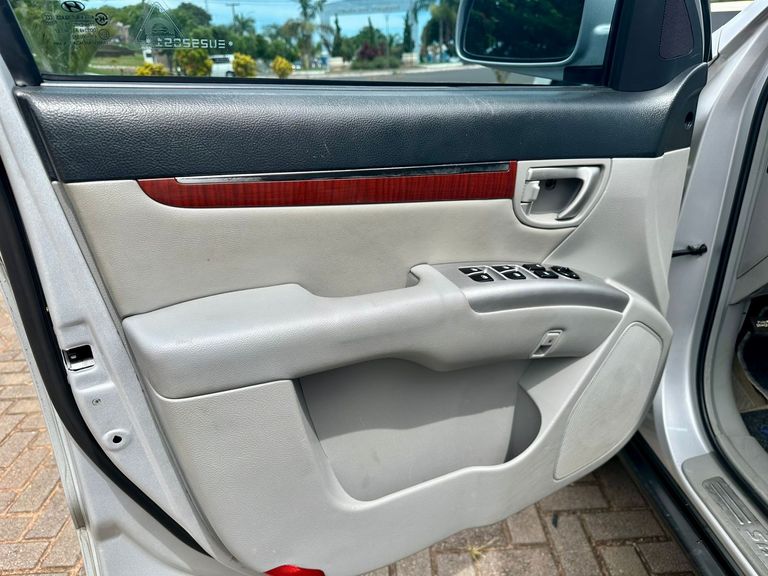 Hyundai Santa Fe GLS 2.7 V6 4x4TipTronic