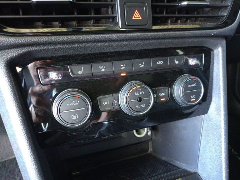 VolksWagen TAOS Highline 1.4 250 TSI Flex Aut.