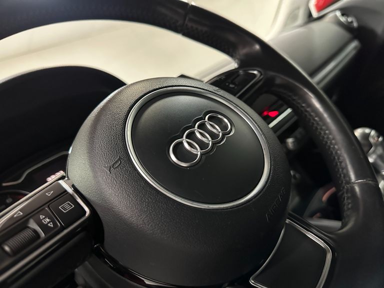 Audi A3 Sed.1.8/1.8 Ambit.16V TB FSI S-tronic