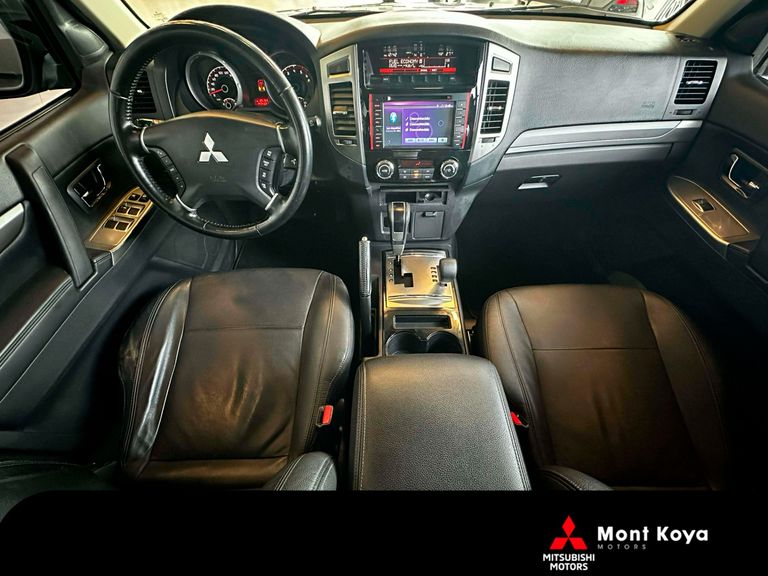 Mitsubishi Pajero HPE Full 3.2 4x4 T.I.Dies. 5p Aut