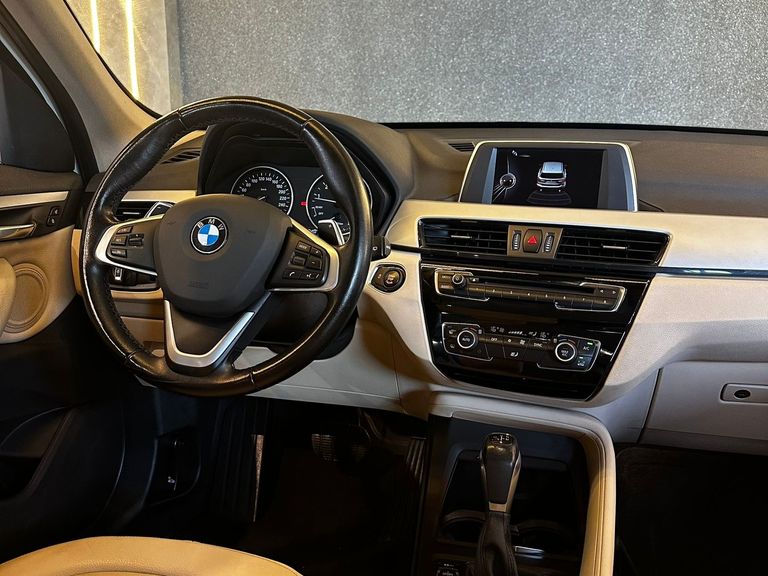 BMW X1 SDRIVE 20i 2.0/2.0 TB Acti.Flex Aut.