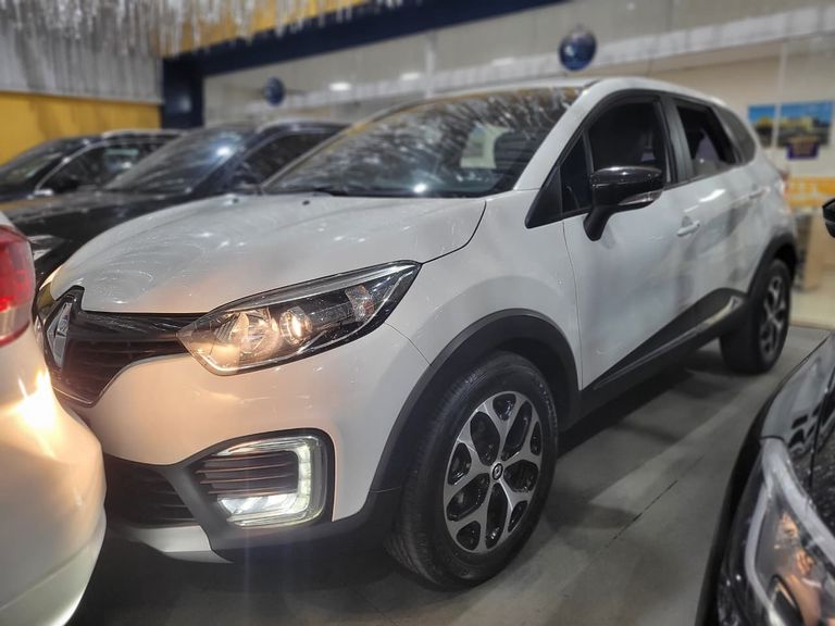 Renault CAPTUR Intense 2.0 16V Flex 5p Aut.