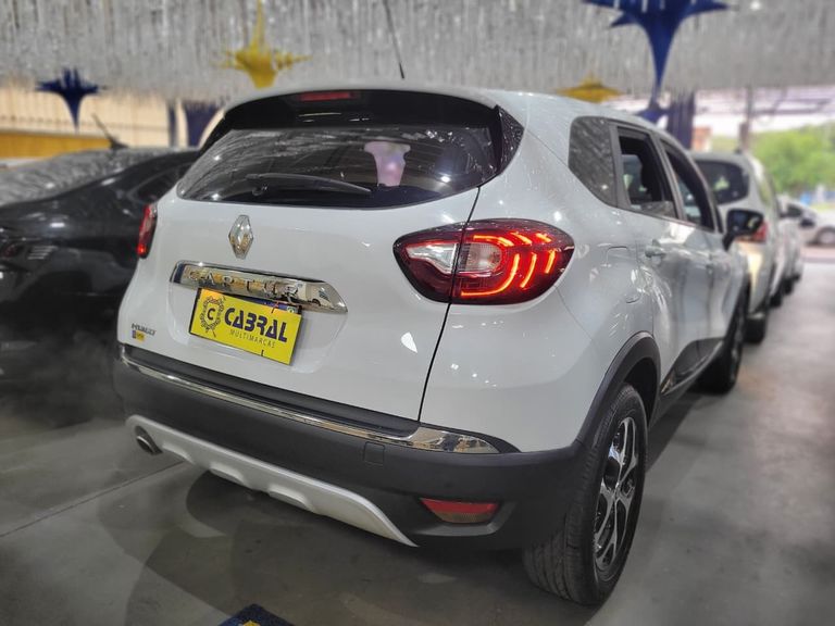 Renault CAPTUR Intense 2.0 16V Flex 5p Aut.