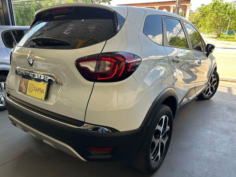 Renault CAPTUR Intense 2.0 16V Flex 5p Aut.