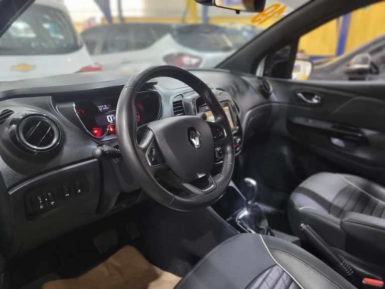 Renault CAPTUR Intense 2.0 16V Flex 5p Aut.