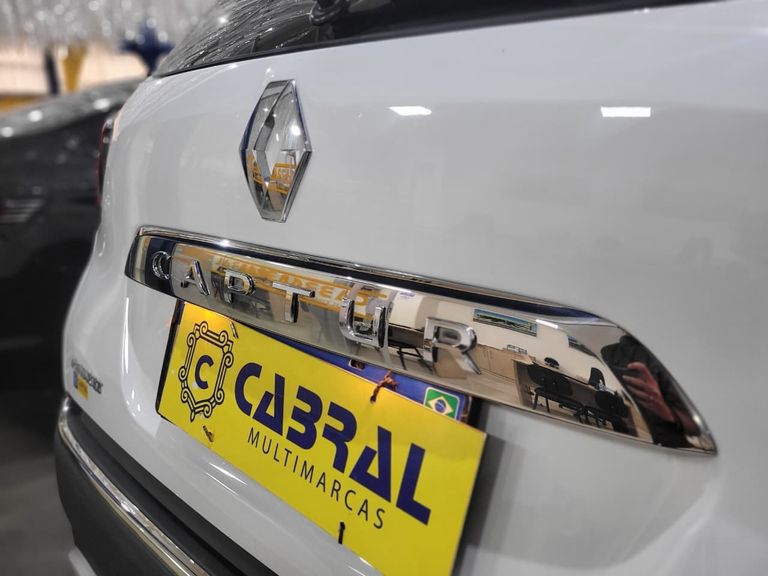 Renault CAPTUR Intense 2.0 16V Flex 5p Aut.