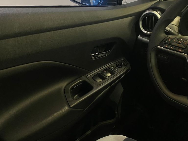 Nissan ADVNC CVT