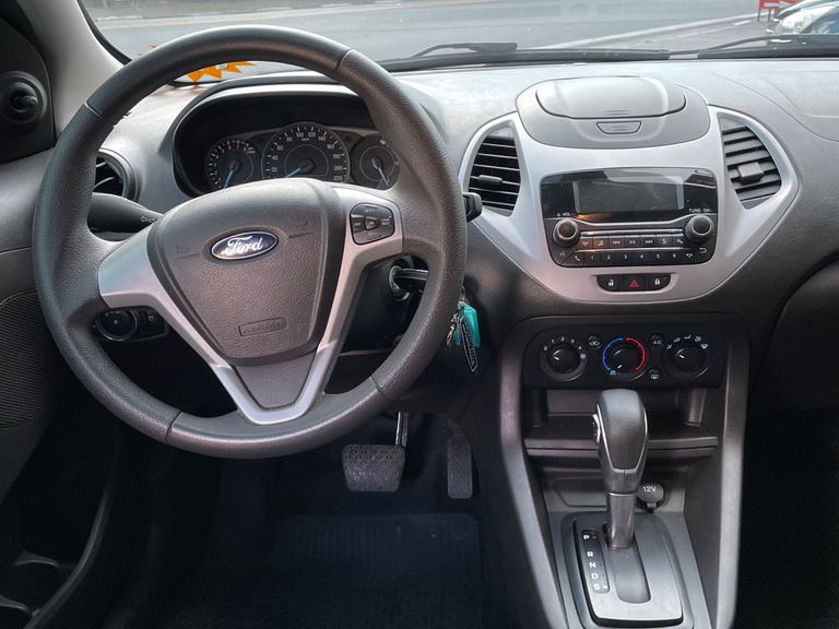 Ford Ka 1.5 Sedan SE 12V Flex 4p Aut.