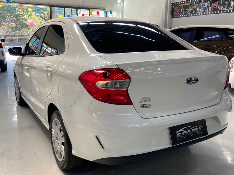 Ford Ka 1.5 Sedan SE 12V Flex 4p Aut.