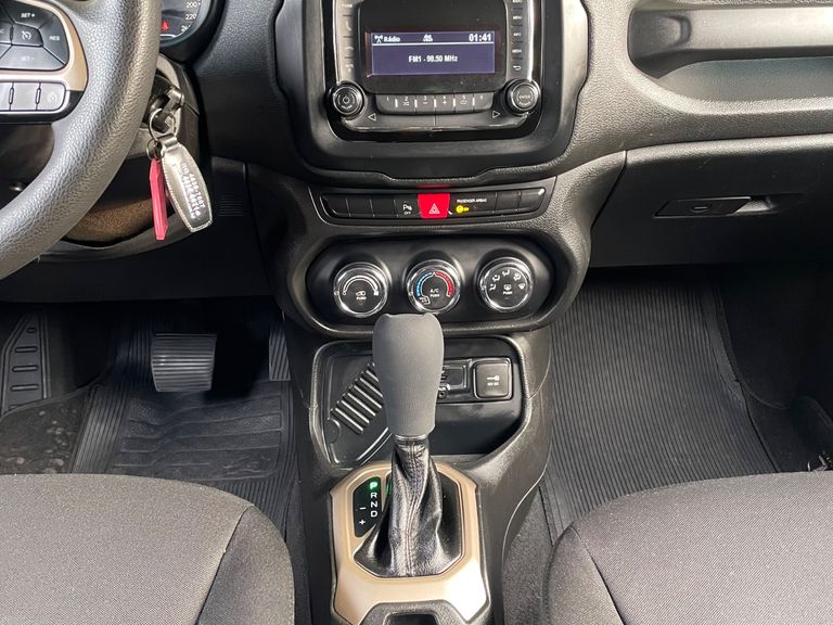 Jeep Renegade Sport 1.8 4x2 Flex 16V Aut.