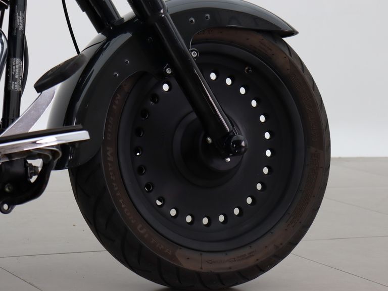 Harley FAT BOY FLSTF