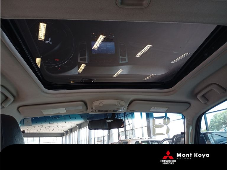 Mitsubishi Pajero HPE Full 3.2 4x4 T.I.Dies. 5p Aut