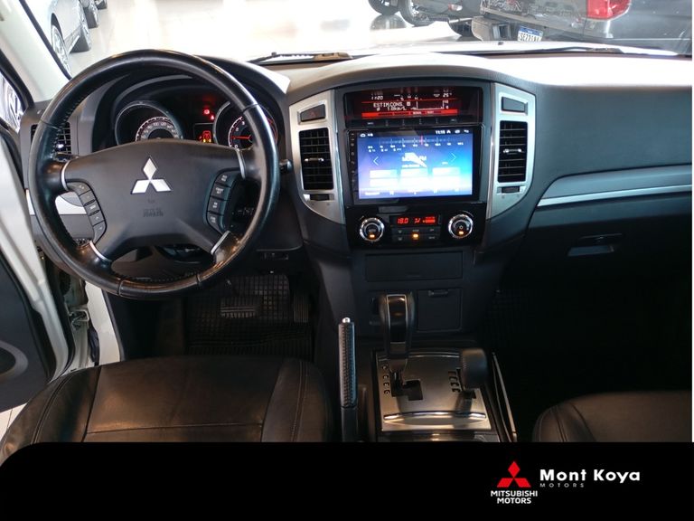 Mitsubishi Pajero HPE Full 3.2 4x4 T.I.Dies. 5p Aut