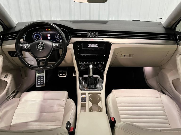 VolksWagen Passat Highline 2.0 TSI 220cv Tip.