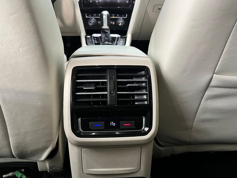 VolksWagen Passat Highline 2.0 TSI 220cv Tip.