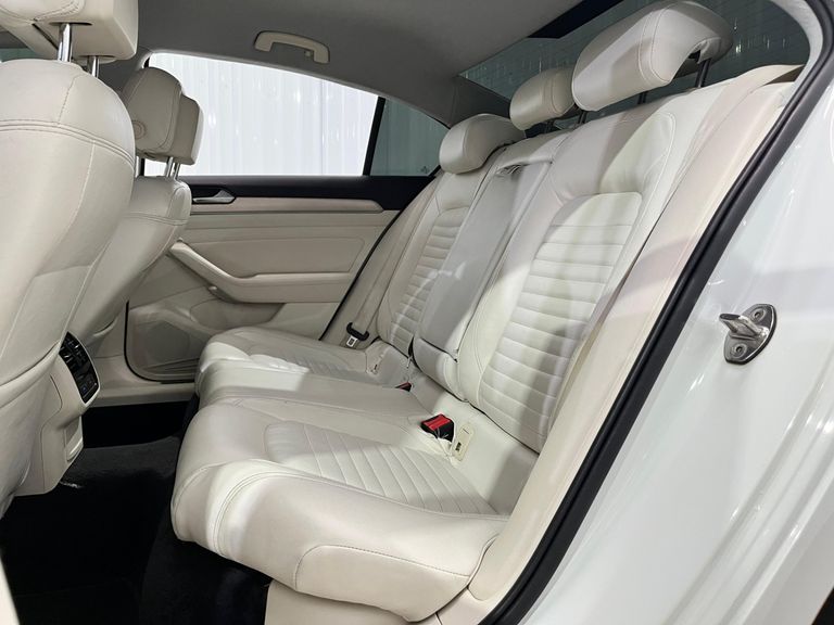 VolksWagen Passat Highline 2.0 TSI 220cv Tip.