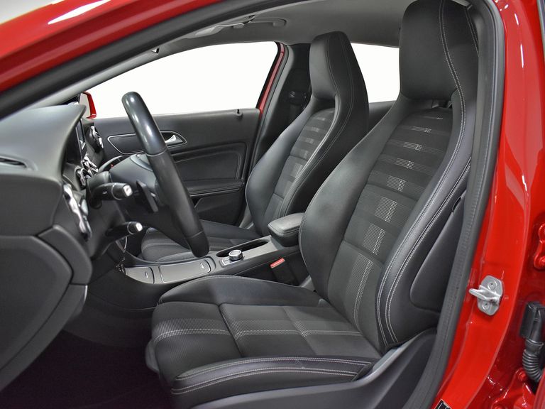 Mercedes GLA 200 Advance 1.6/1.6 TB 16V Flex Aut.