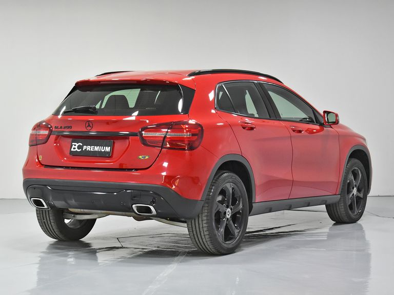 Mercedes GLA 200 Advance 1.6/1.6 TB 16V Flex Aut.