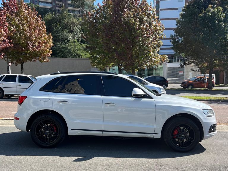 Audi Q5 2.0 16V TFSI 225cv Quattro Tiptronic