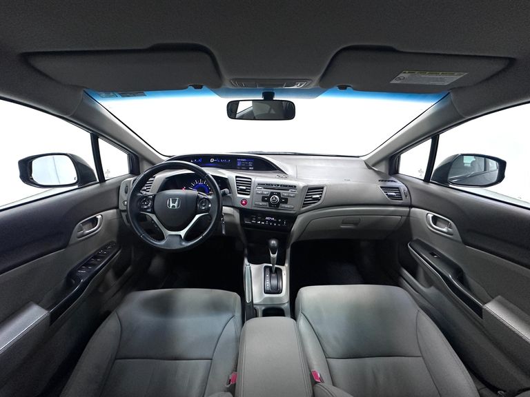 Honda Civic Sedan LXS 1.8/1.8 Flex 16V Aut. 4p