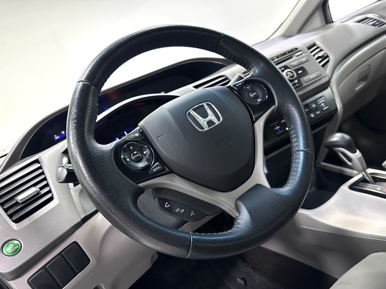 Honda Civic Sedan LXS 1.8/1.8 Flex 16V Aut. 4p