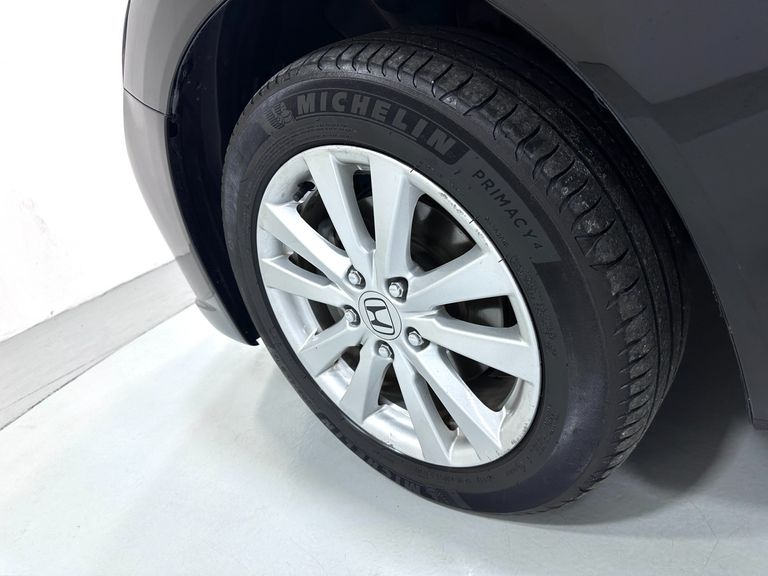 Honda Civic Sedan LXS 1.8/1.8 Flex 16V Aut. 4p