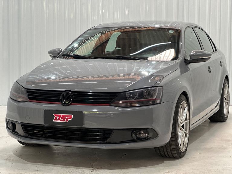 VolksWagen JETTA Comfortline 2.0 T.Flex 8V 4p Tipt.